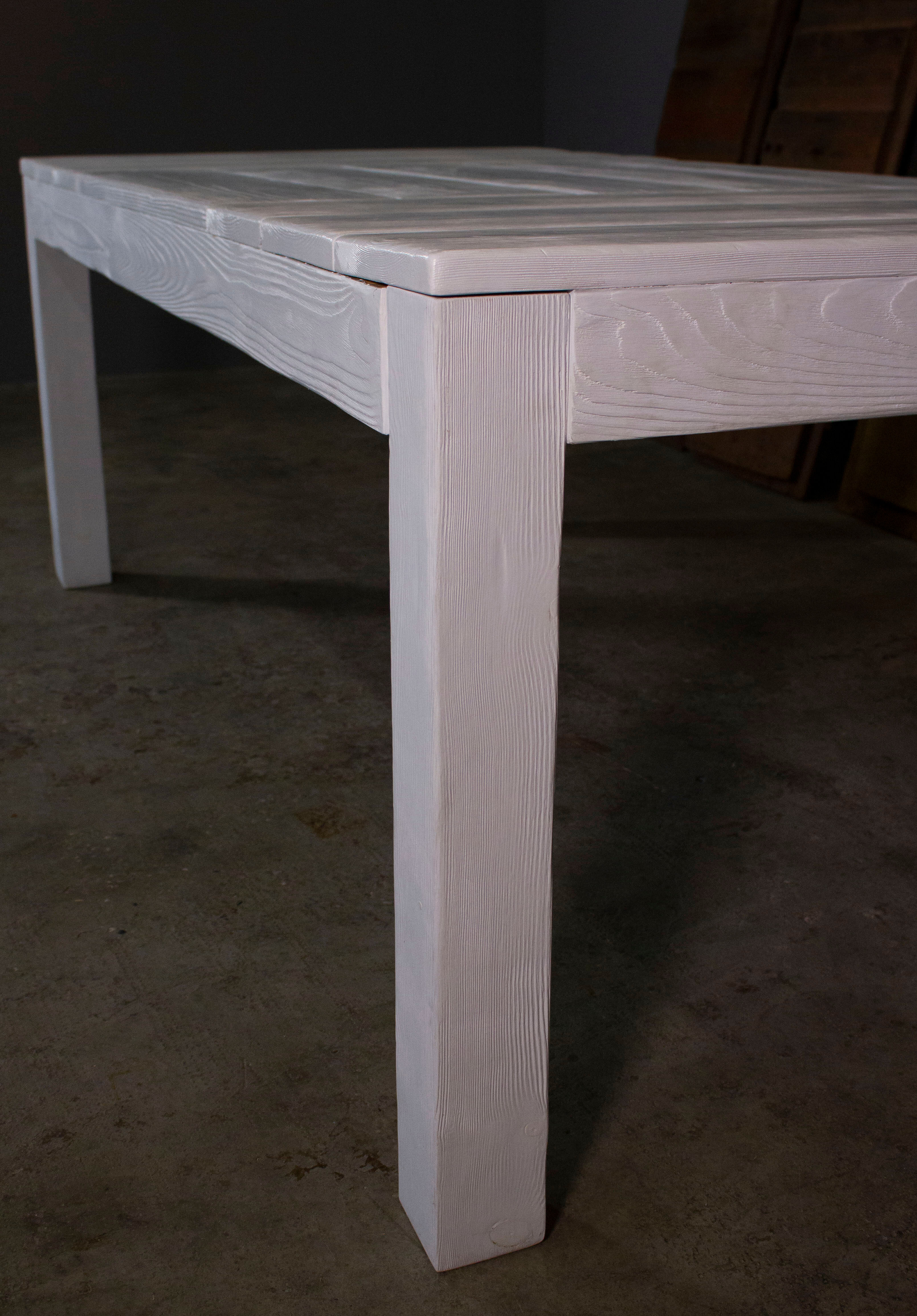 White fir table manufactured by Maxvintage sas