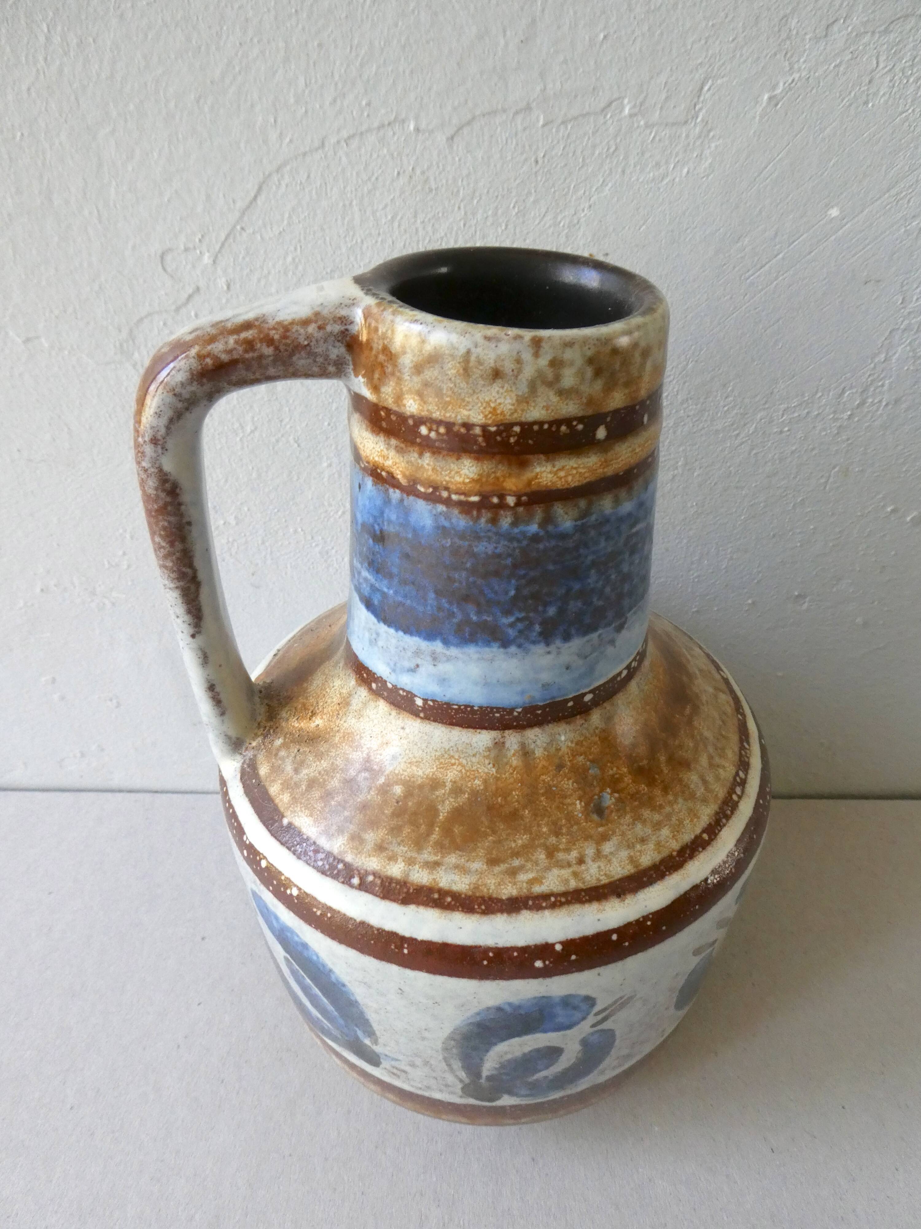 Ceramic vase 1970