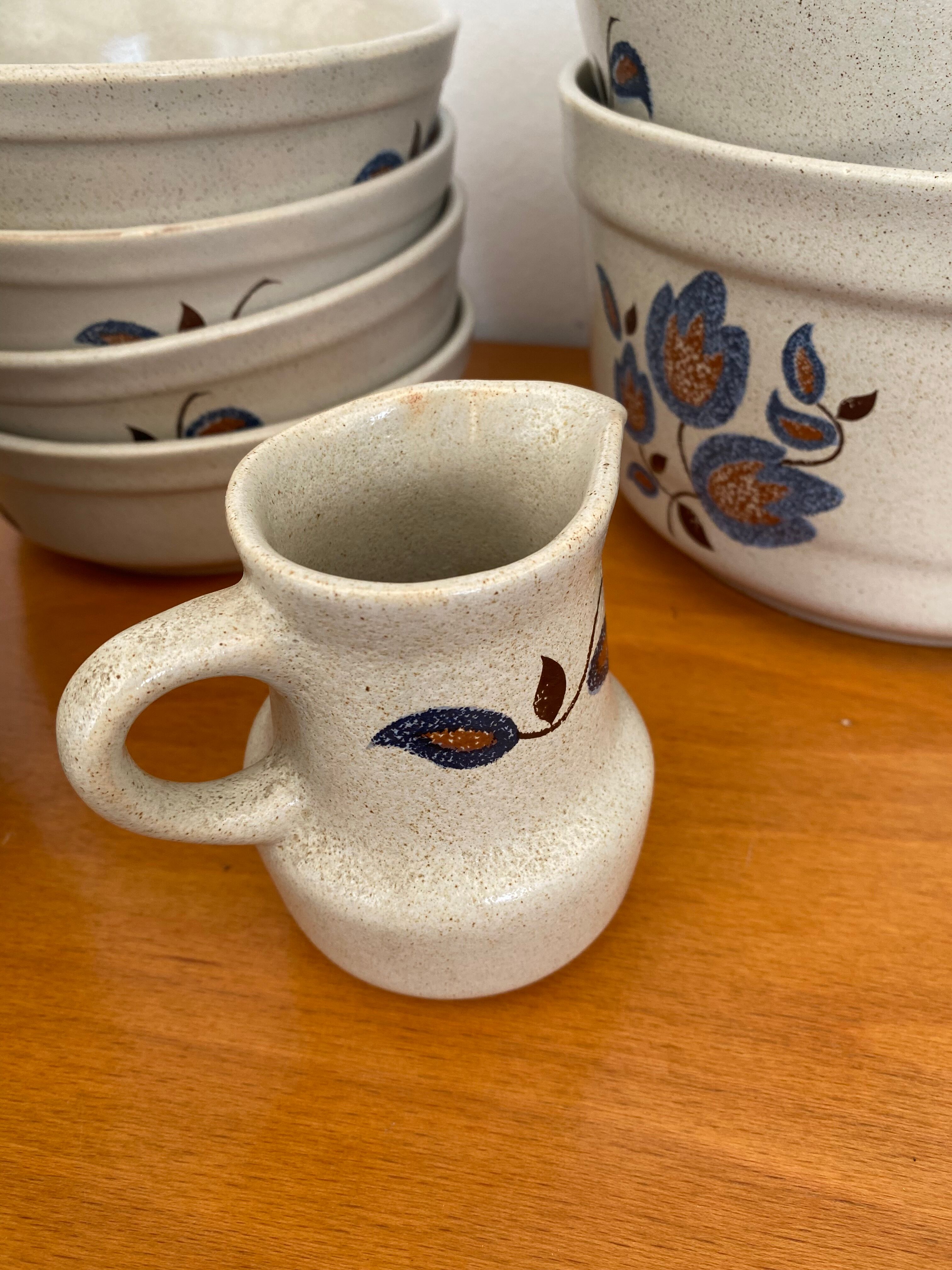 Set of tableware