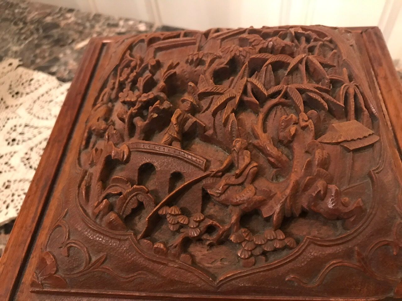 Sental wood box