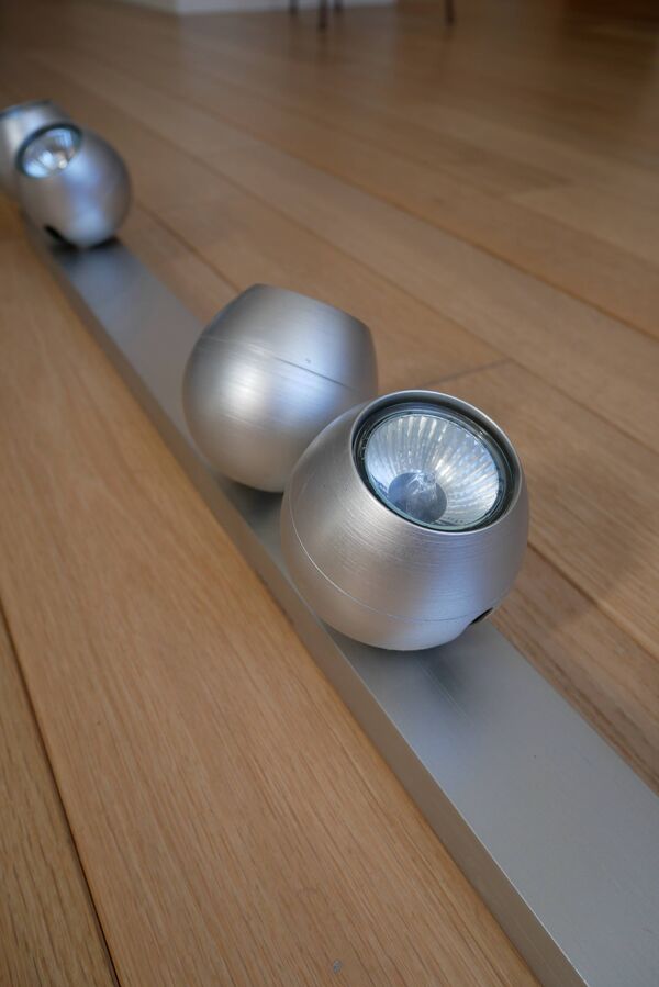 Plafonnier design Lirio by Philips – 6 spots orientables – aluminium