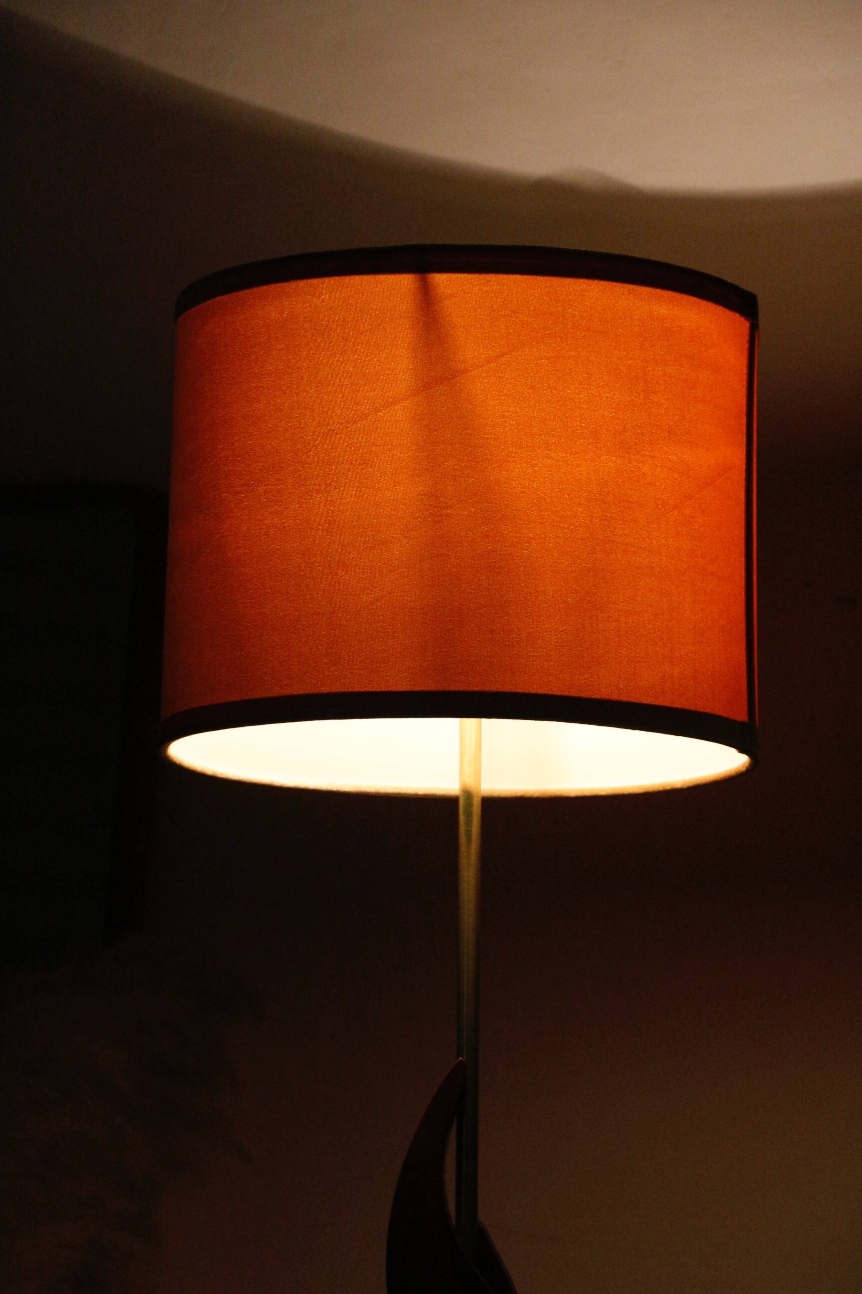 Teak and brass vintage Scandinavian floor lamp 1960 | Bakelite