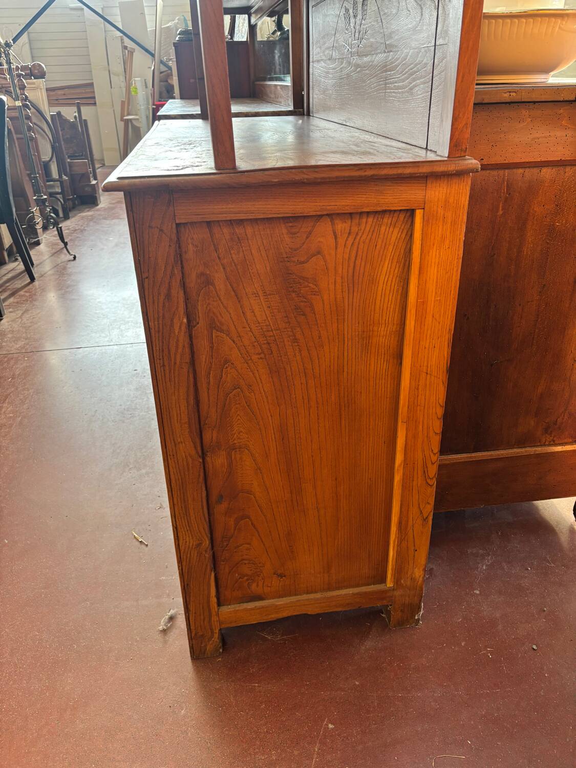 1950s dresser