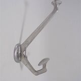 Aluminum coat hook