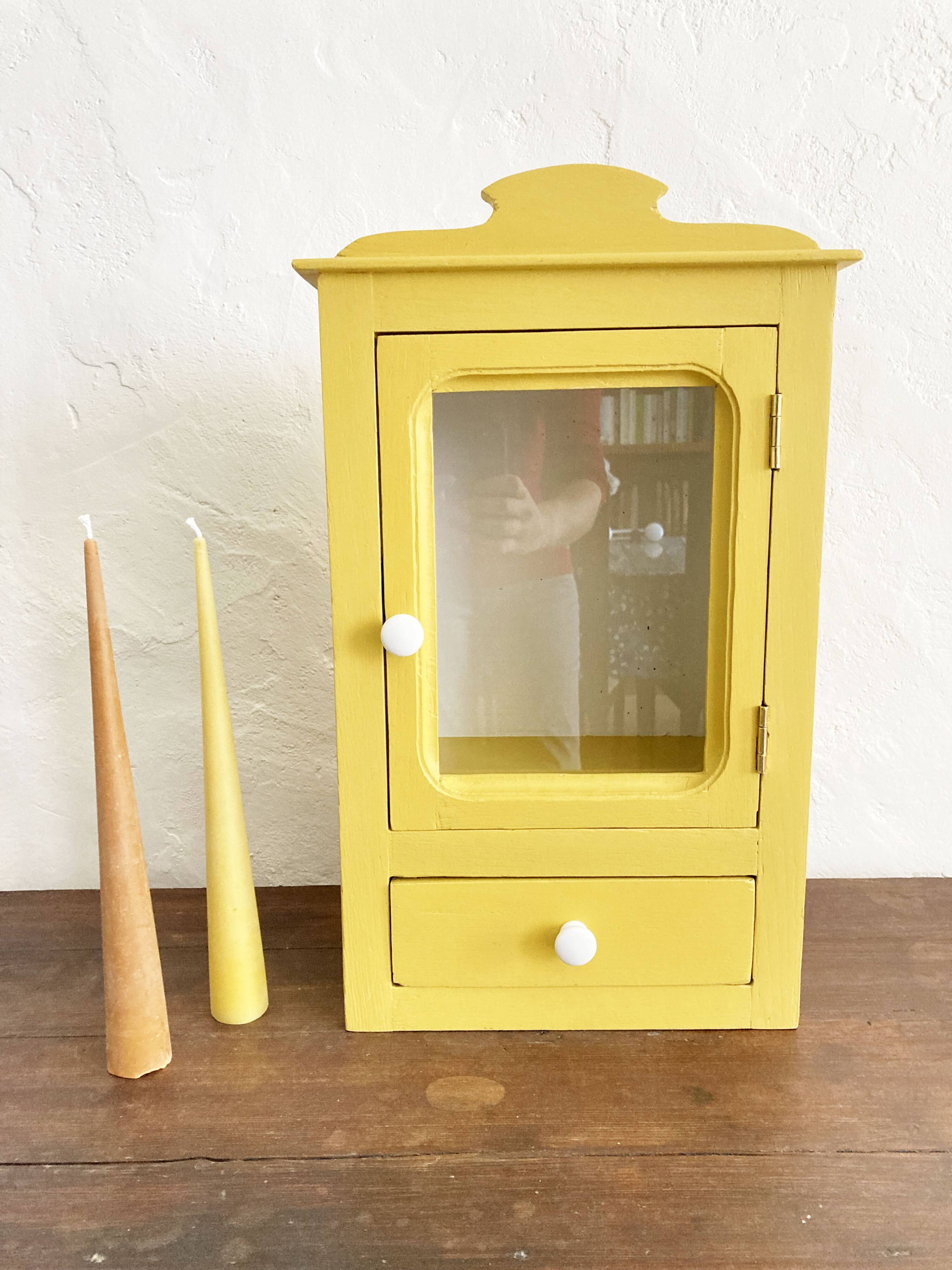 Medicine cabinet