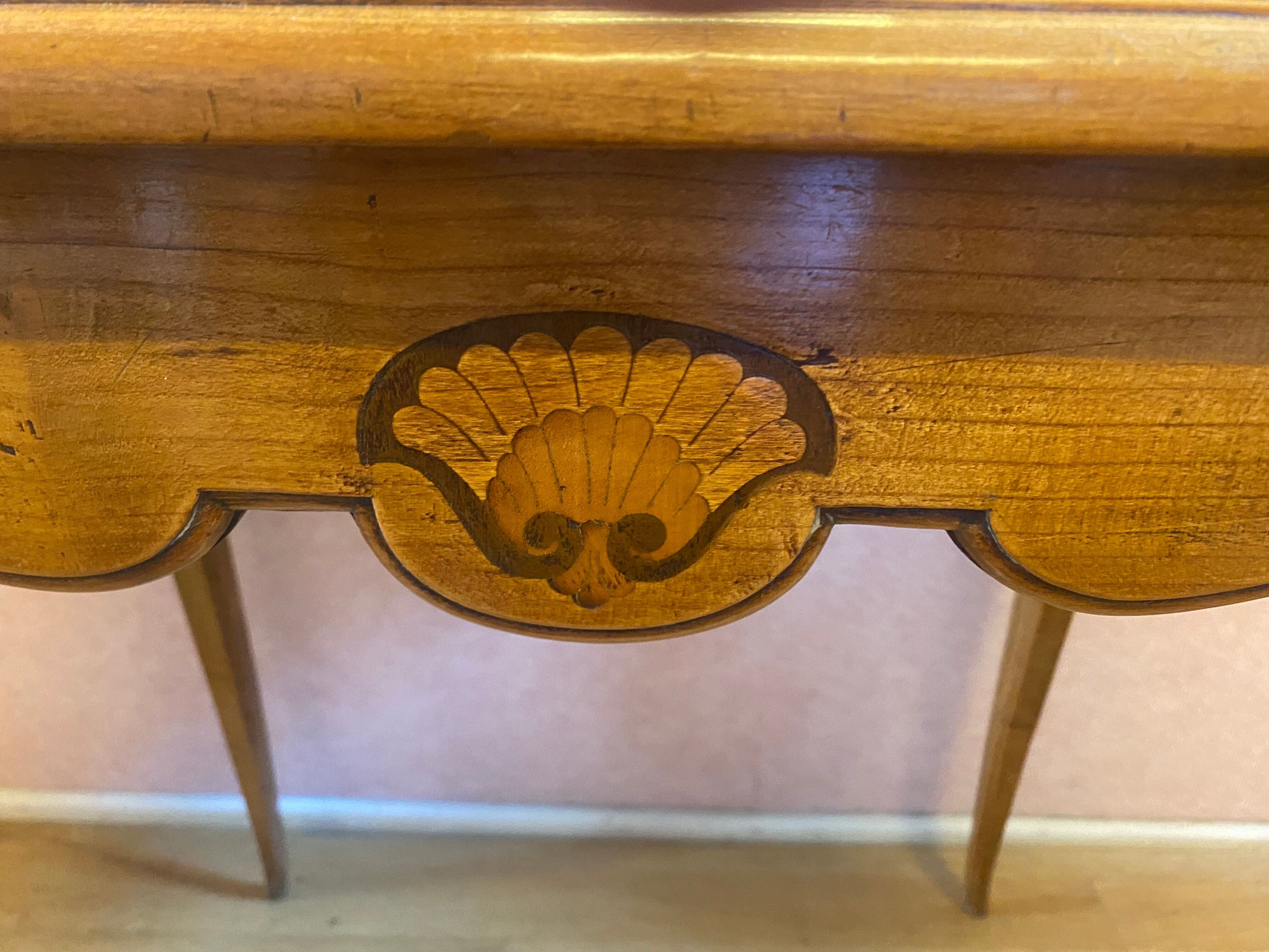 Louis XV style table in cherry wood