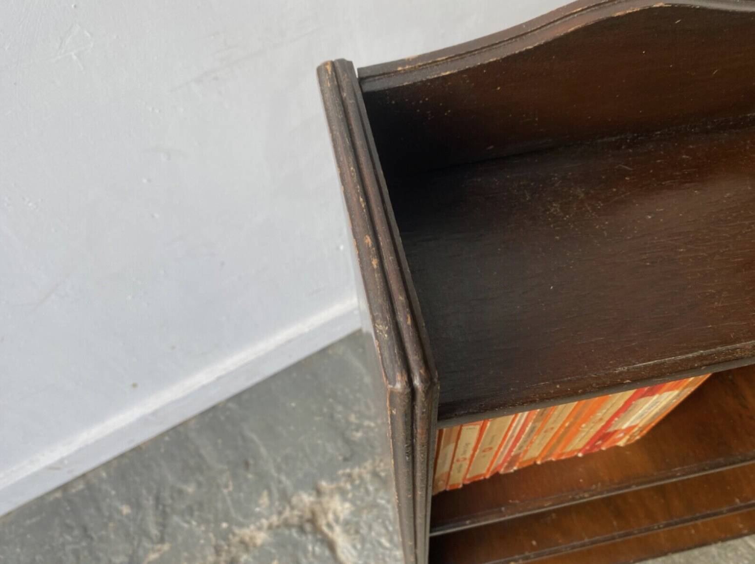 Vintage 1920/30’s open fronted free-standing bookcase
