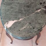 Oval lounge coffee table