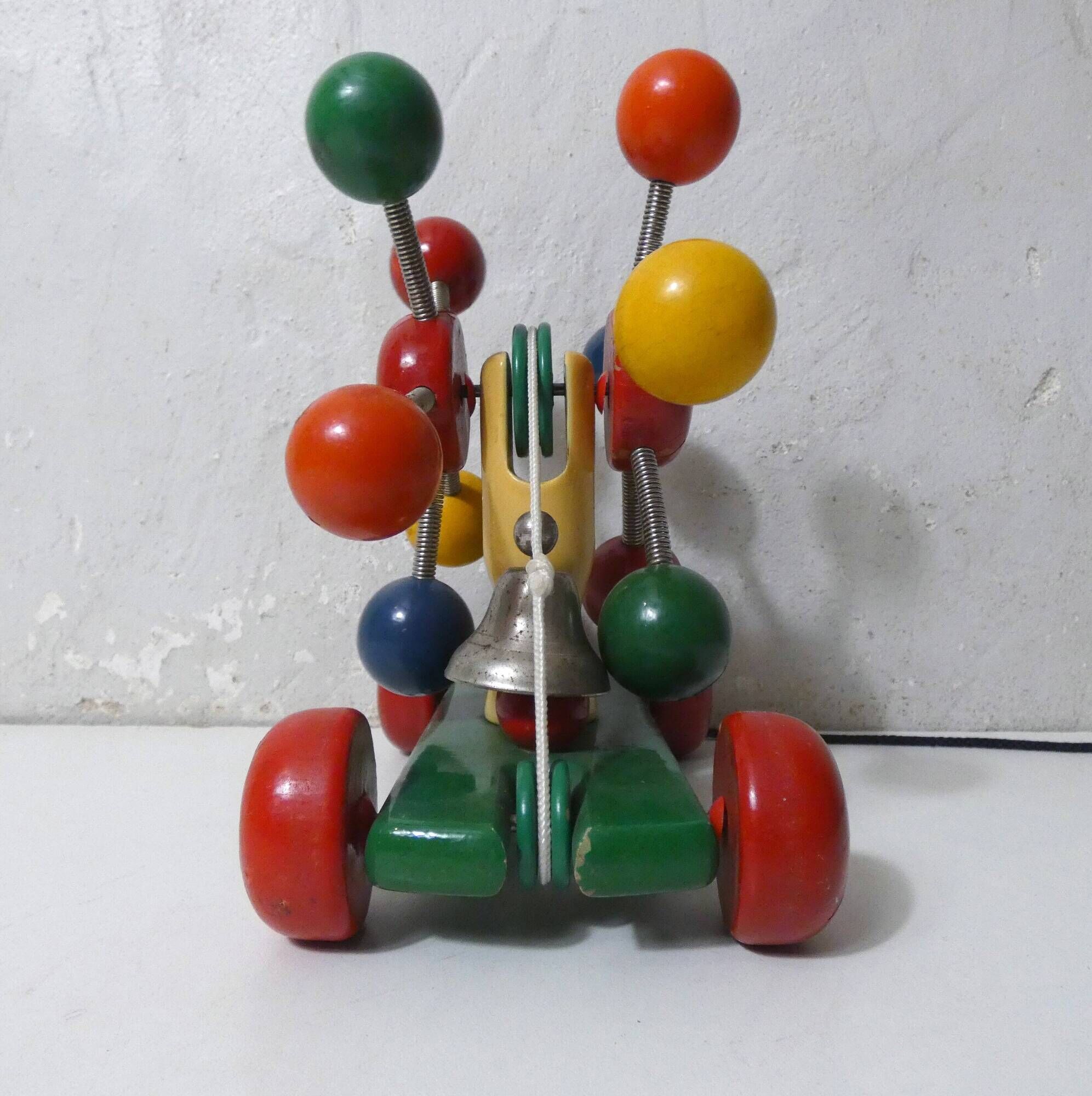 KOUVALIAS vintage wooden pull toy spoutnik multicolour balls