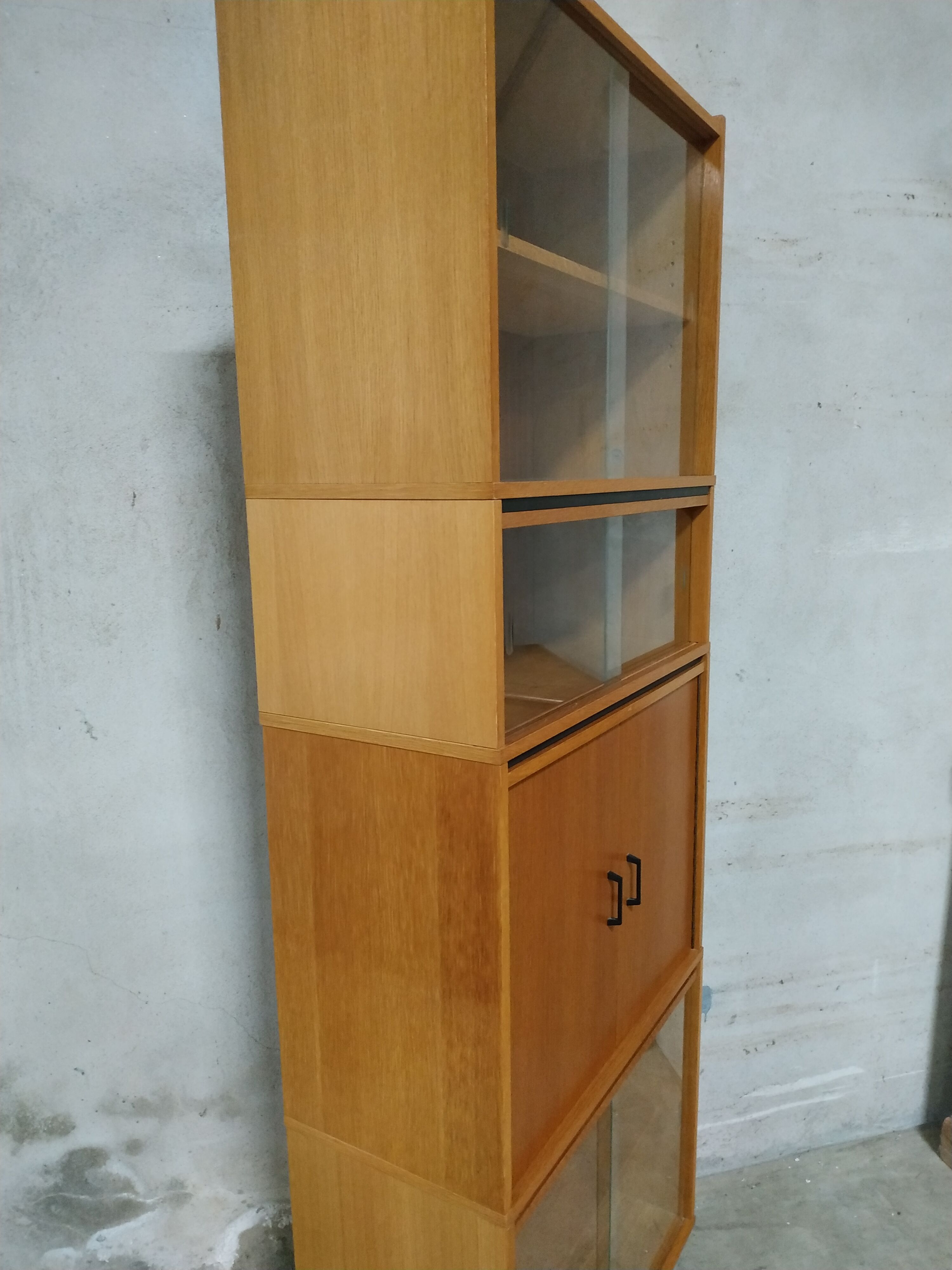 Meuble vitrine vintage