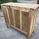 Buffet parisien en bois brut