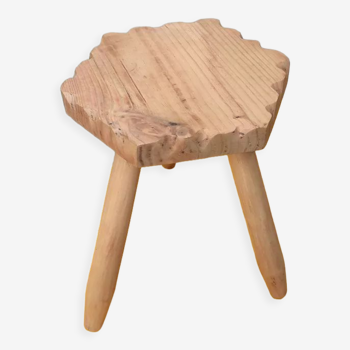 Tripod stool