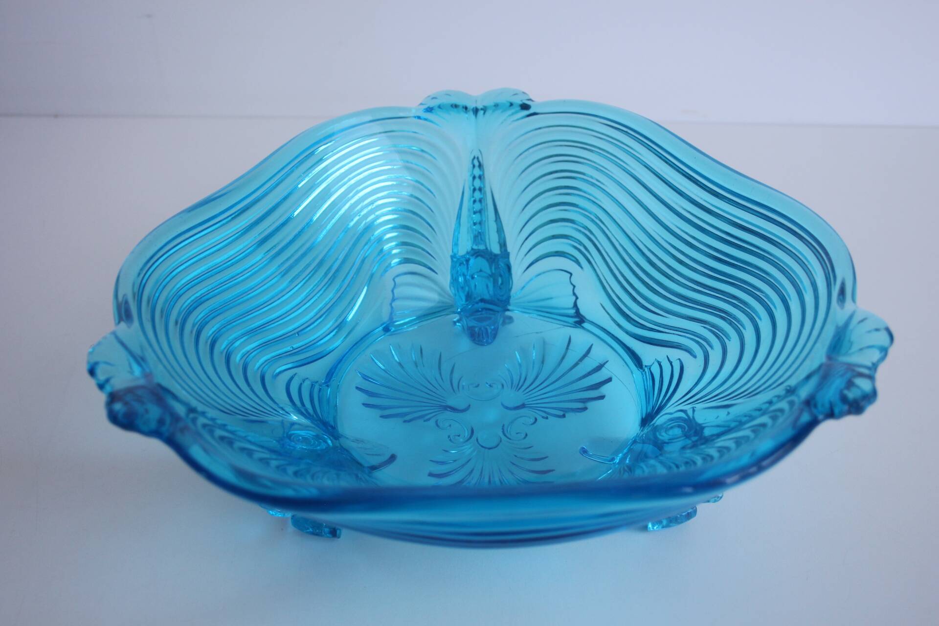 Rare Art Deco Glass Josef Inwald With Fish Feet Bowl-Gorgeous Rich Blue