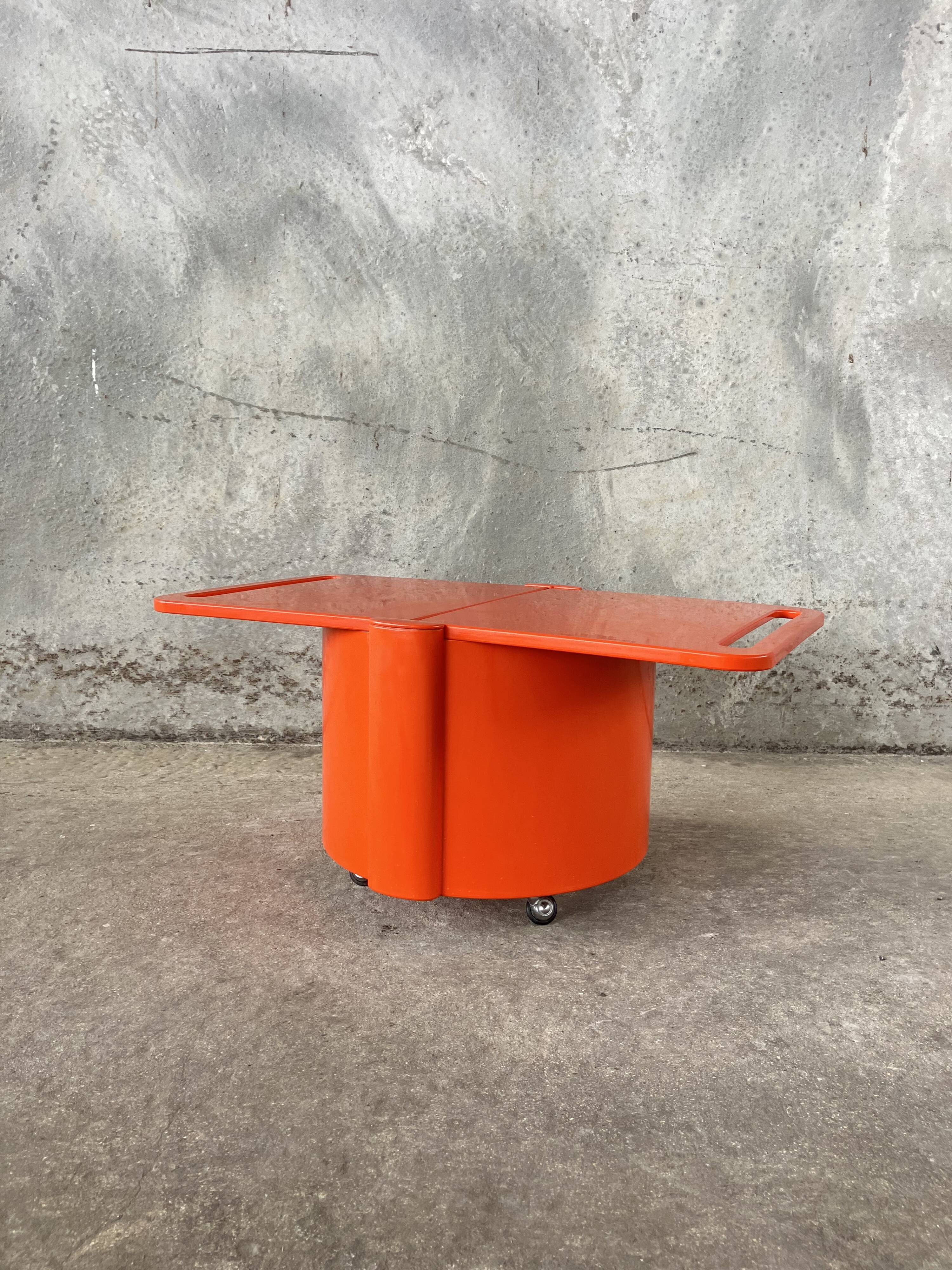 Bar table basse attribué à Livia Castelli pour Fain, Italie, vintage 1970s