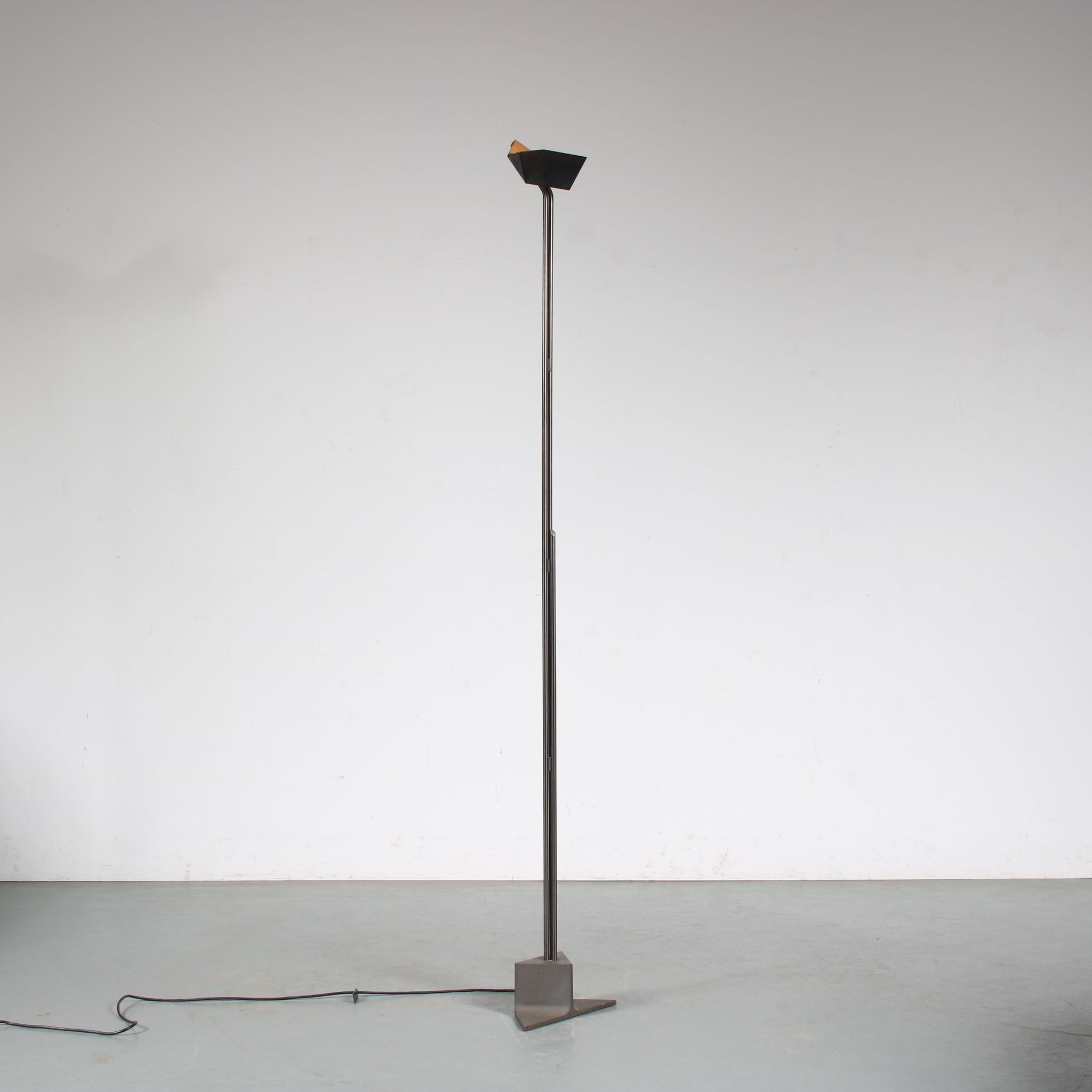 1980s “Eidos” Floor lamp by Manlio Brusatin for Sirrah, Italy
