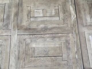 Extendable monastery table