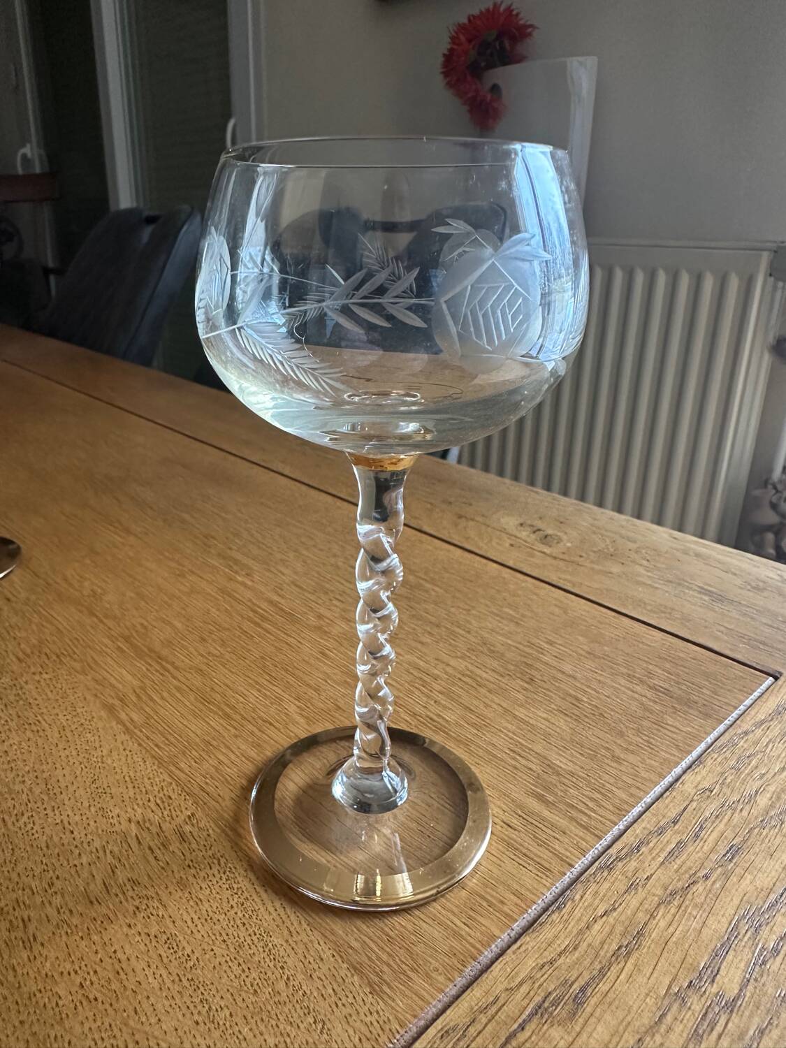 4 Murano crystal wine glasses