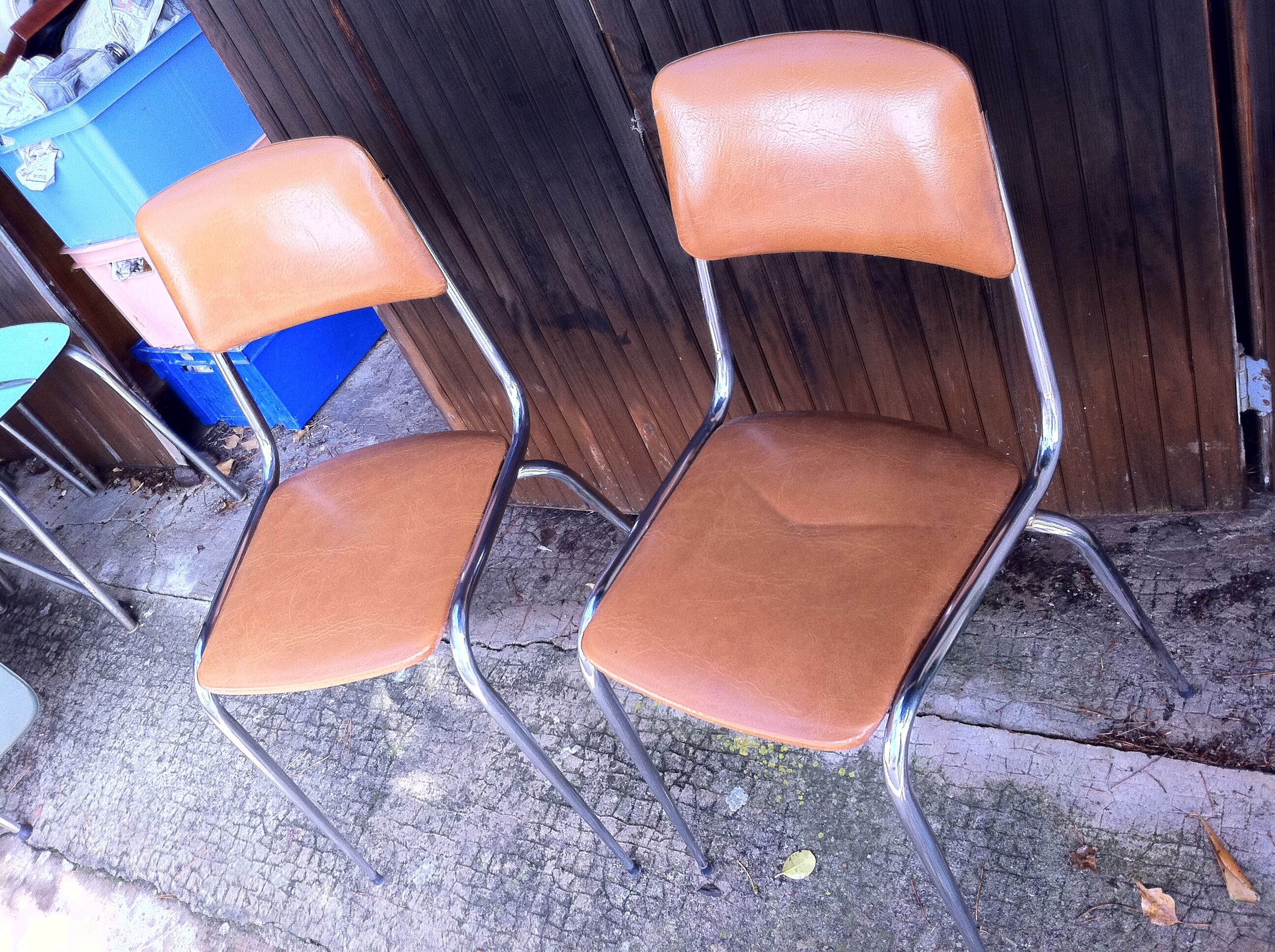Paire de chaises Vintage skaï marron