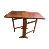 Folding side table