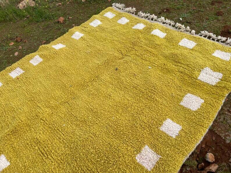 Handmade Moroccan rug 200cm x 250cm