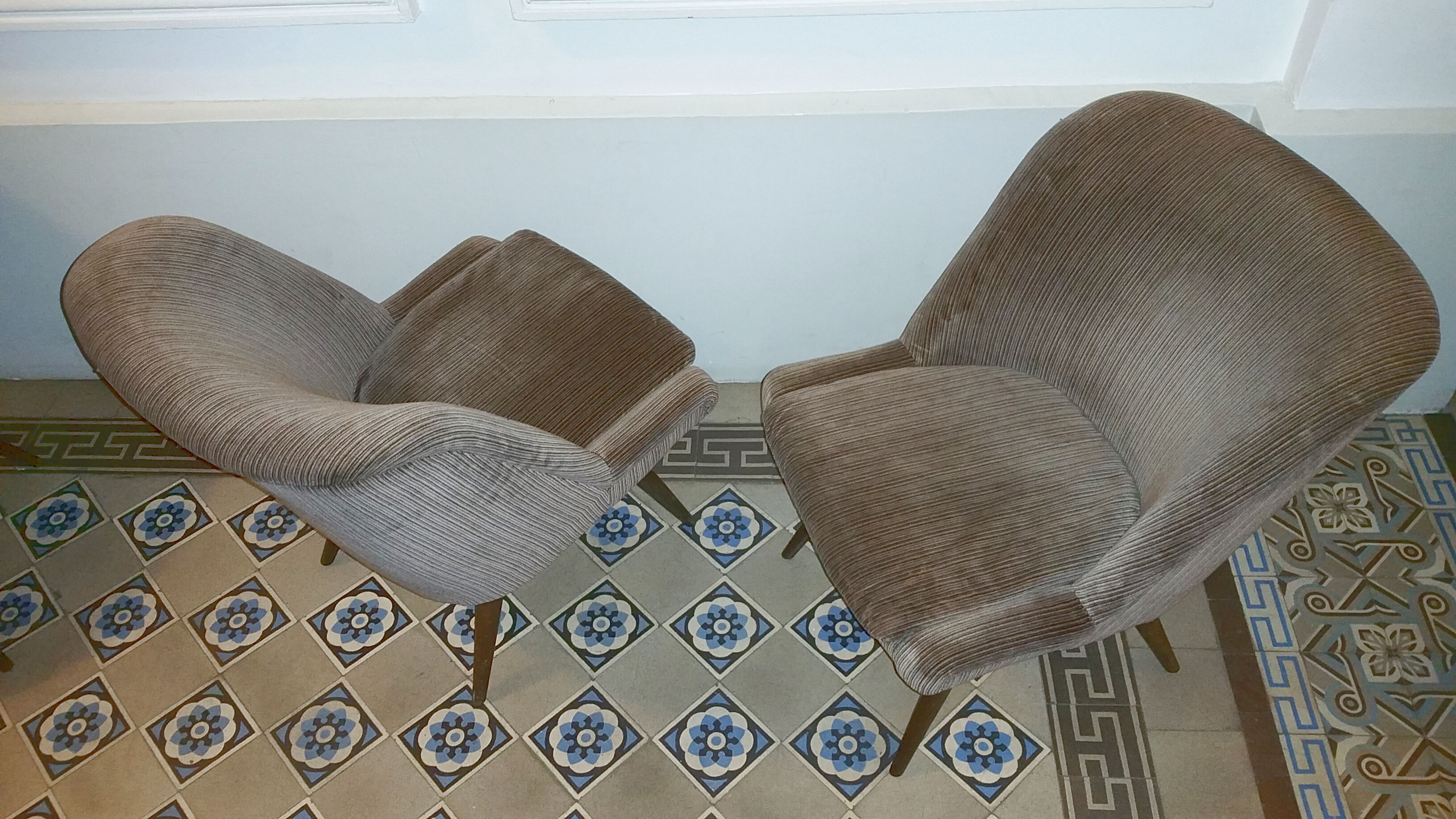 Pair of armchair Chair restored 50-60 years