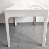 Ozoo desk by Patrick Gingembre 1960