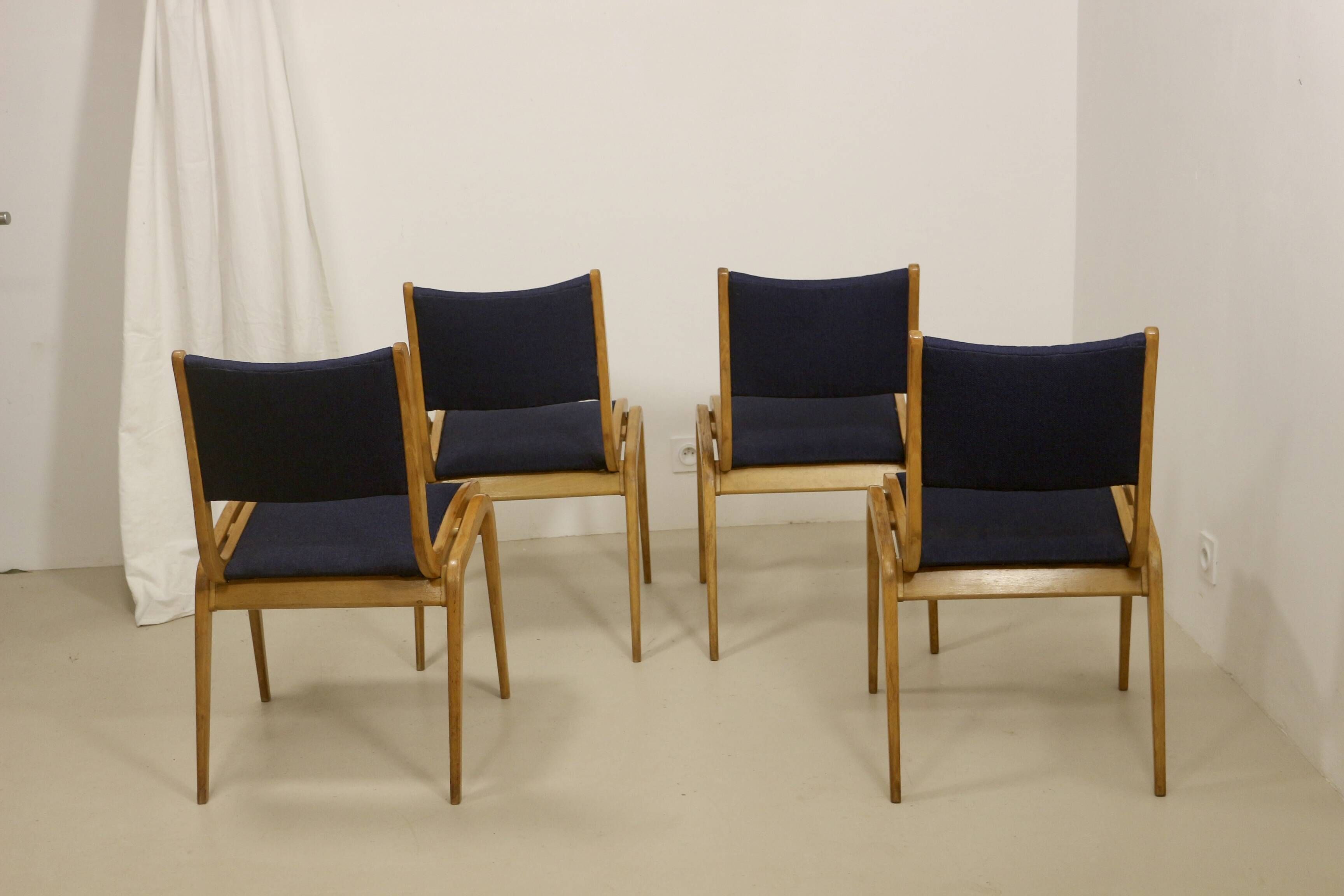Lot de 4 chaises design scandinave bois courbé année 60.