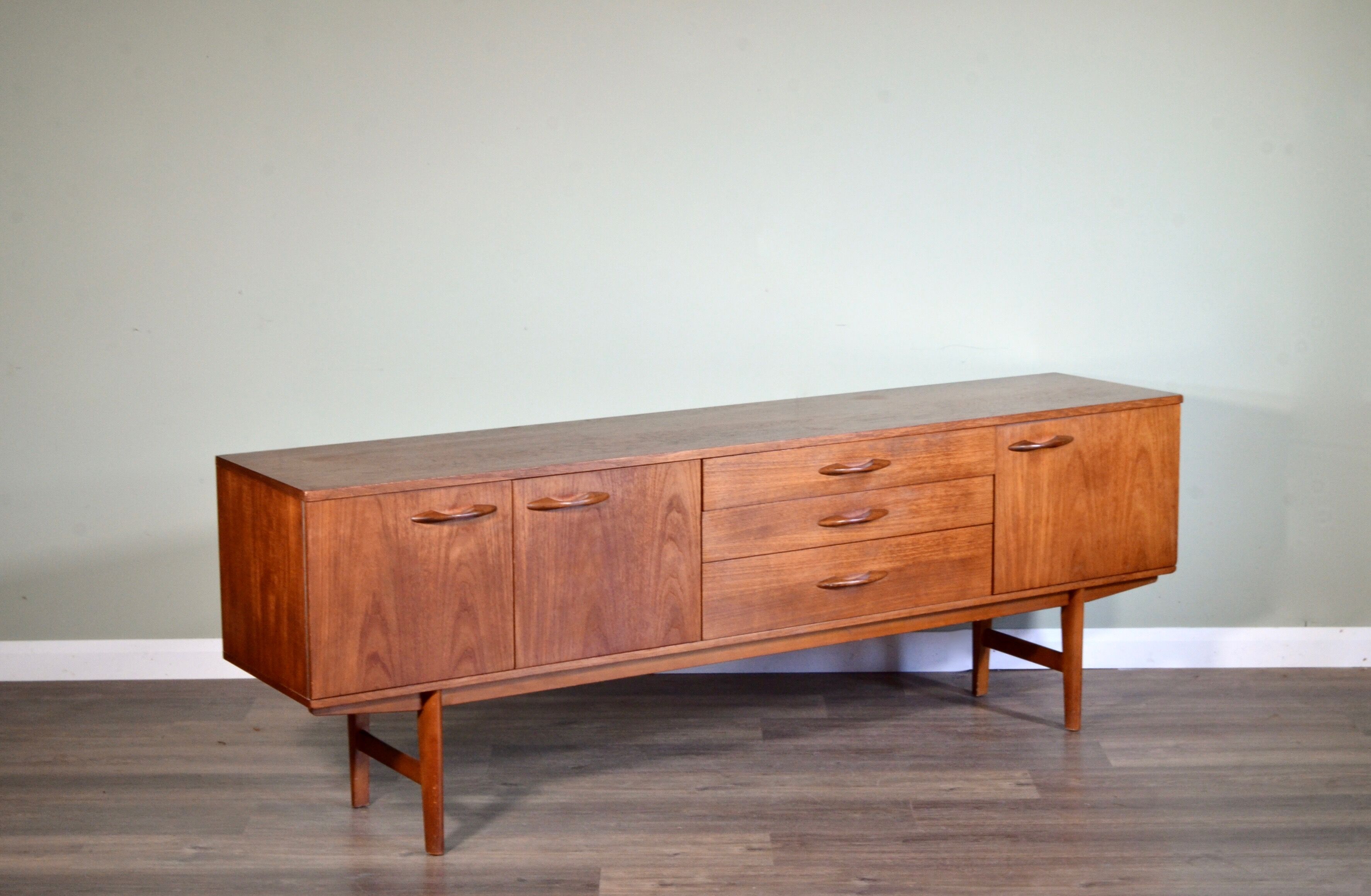 Avalon' teak sideboard
