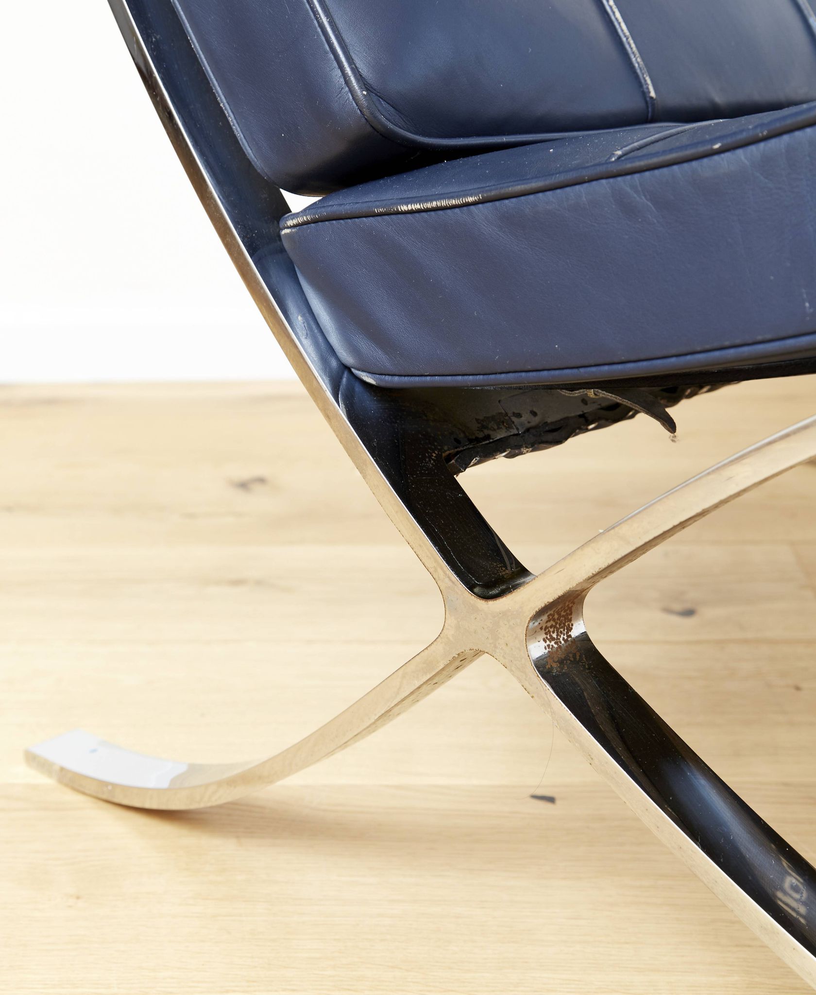 Ludwig Mies van der Rohe MR90 Barcelona Chair for Knoll International