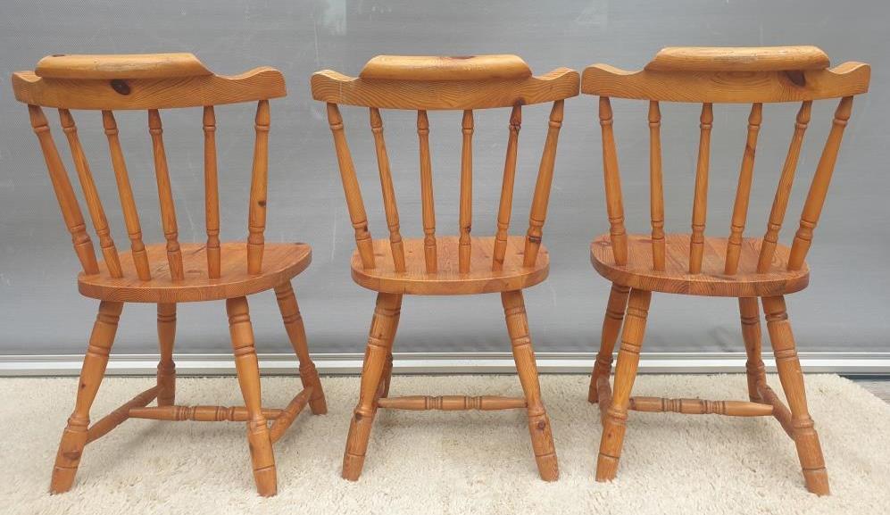 Trio Chairs Country Shaker