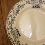 Plate in Iron Saint Amand & Hamage model Guadeloupe