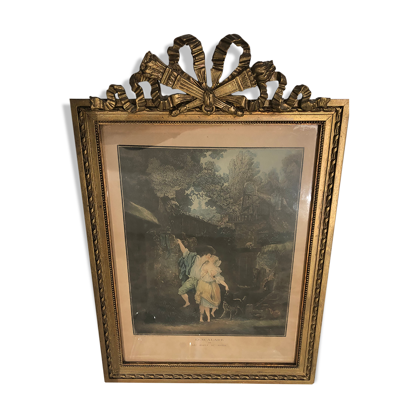 Old louis XVI style frame engraving climbing