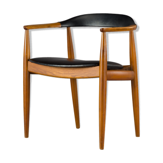 Danish elm & leather armchair by Illum Wikkelsø for Niels Eilersen, 1950s