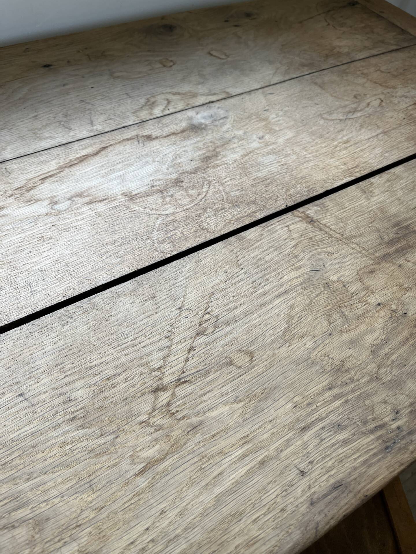 Oak farmhouse table