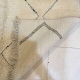 Beni Ouarain Berber rug 210 x 163 cm