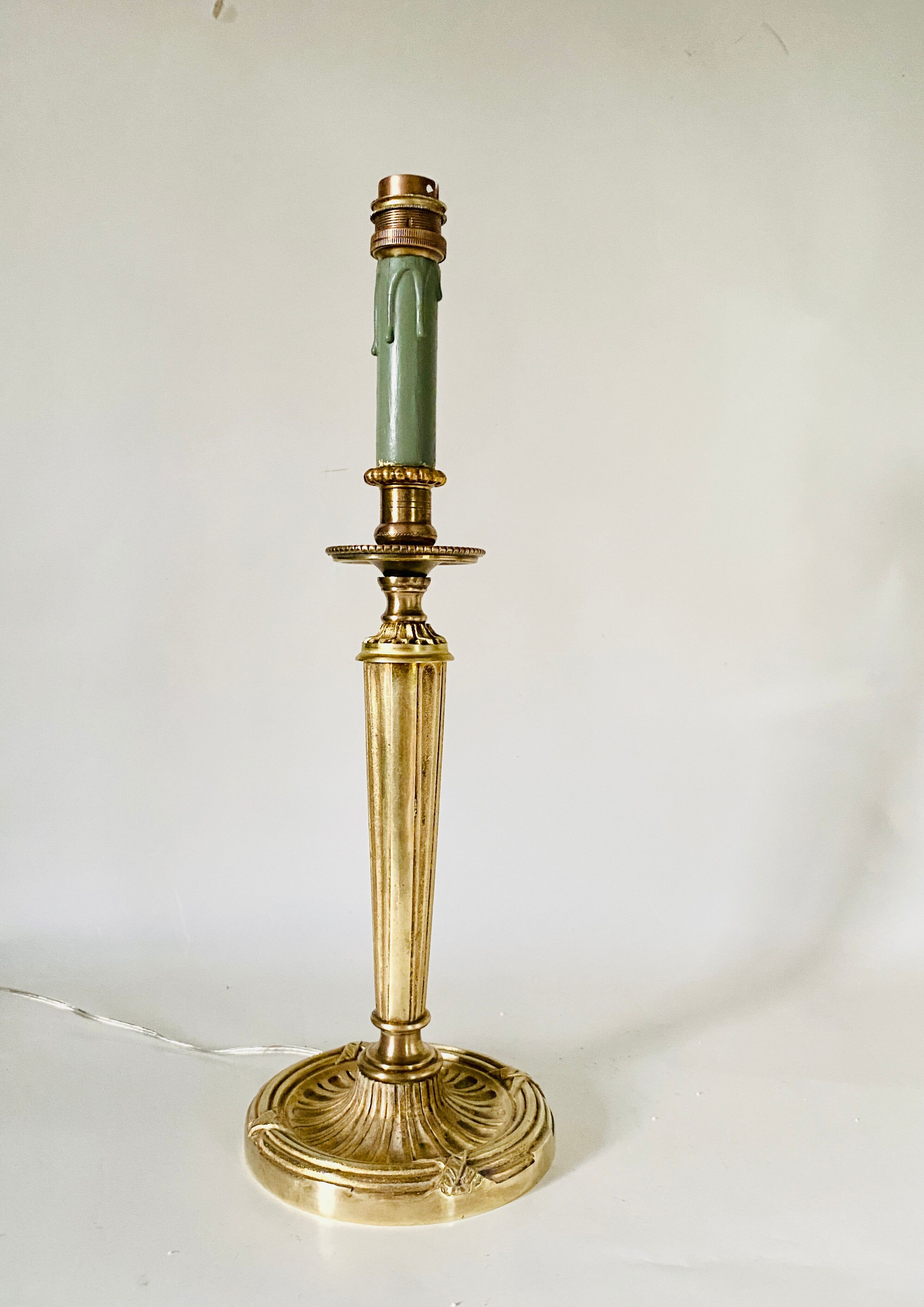 Neo-classical brass lamp, cotton shade