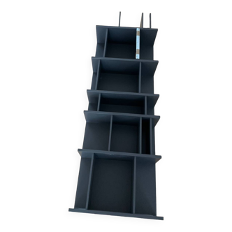Komo bo concept shelf