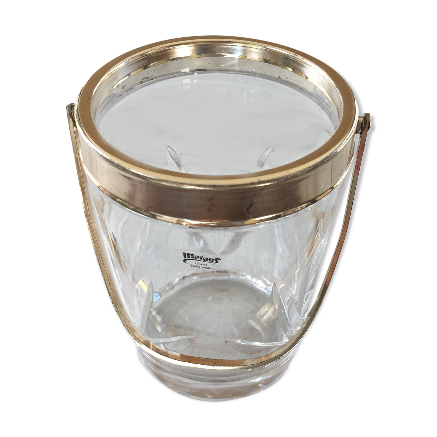 Ice bucket / cut crystal ice cubes