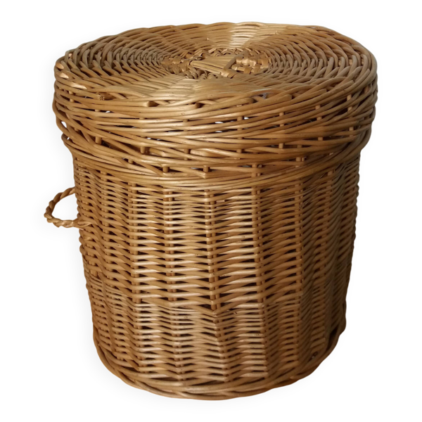 Panier en osier avec couvercle — Beyit