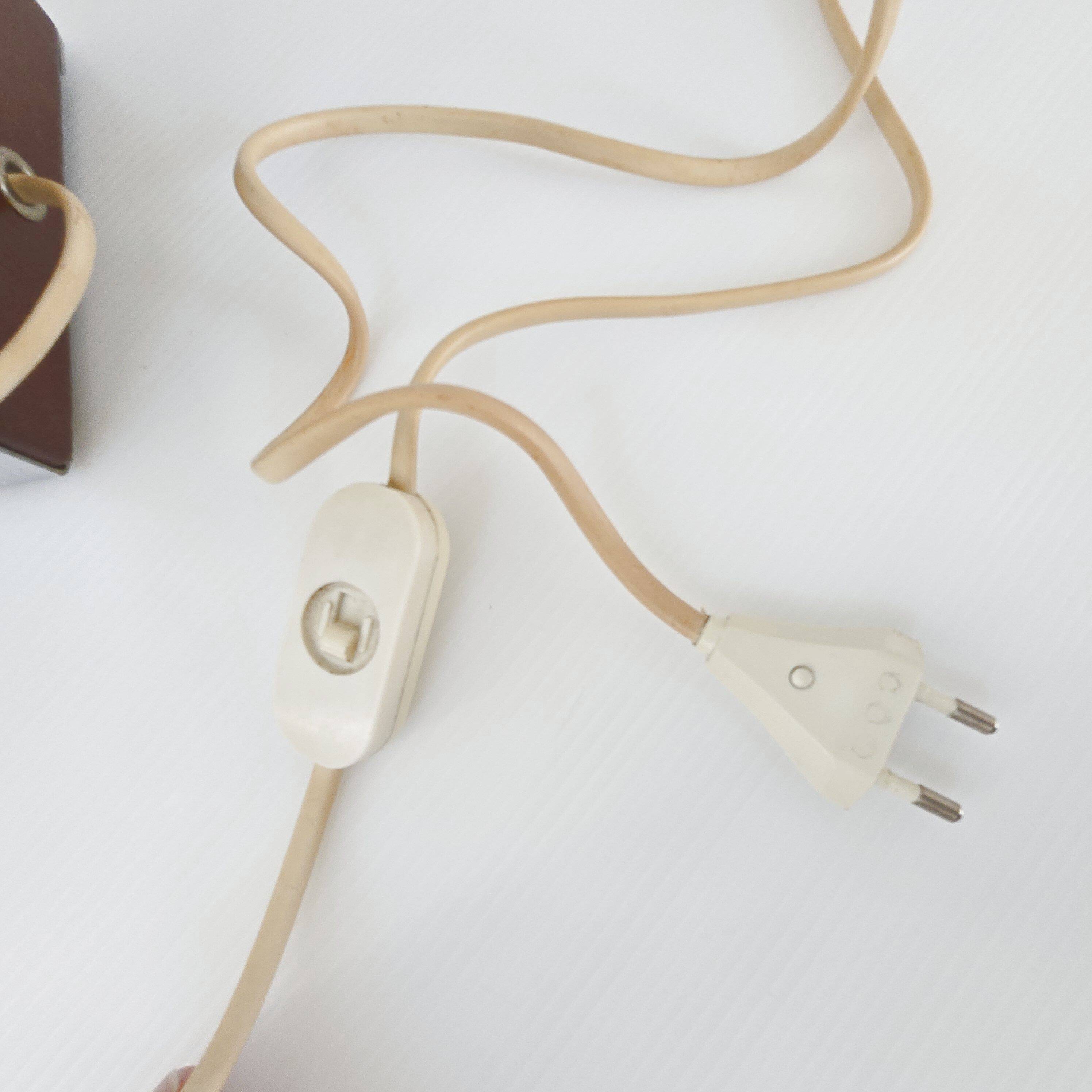 Lampe en métal chromé et simili-cuir marron, 1970