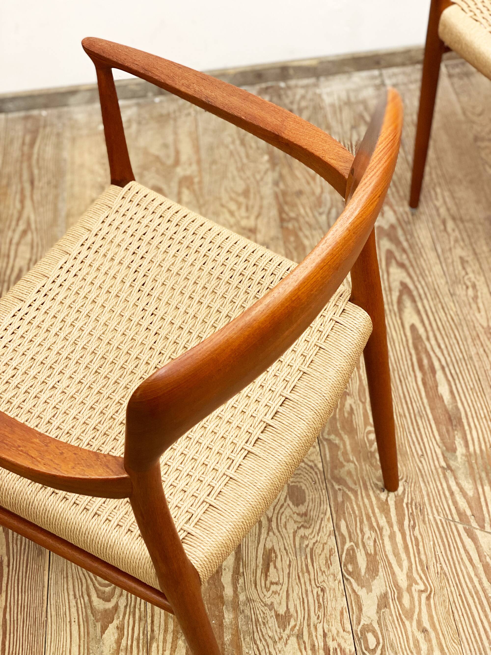 Chaises de salle à manger en teck du milieu du siècle par Niels O. Møller pour J.L. Moller, modèle 56, ensemble de 4, Danemark, années 1950