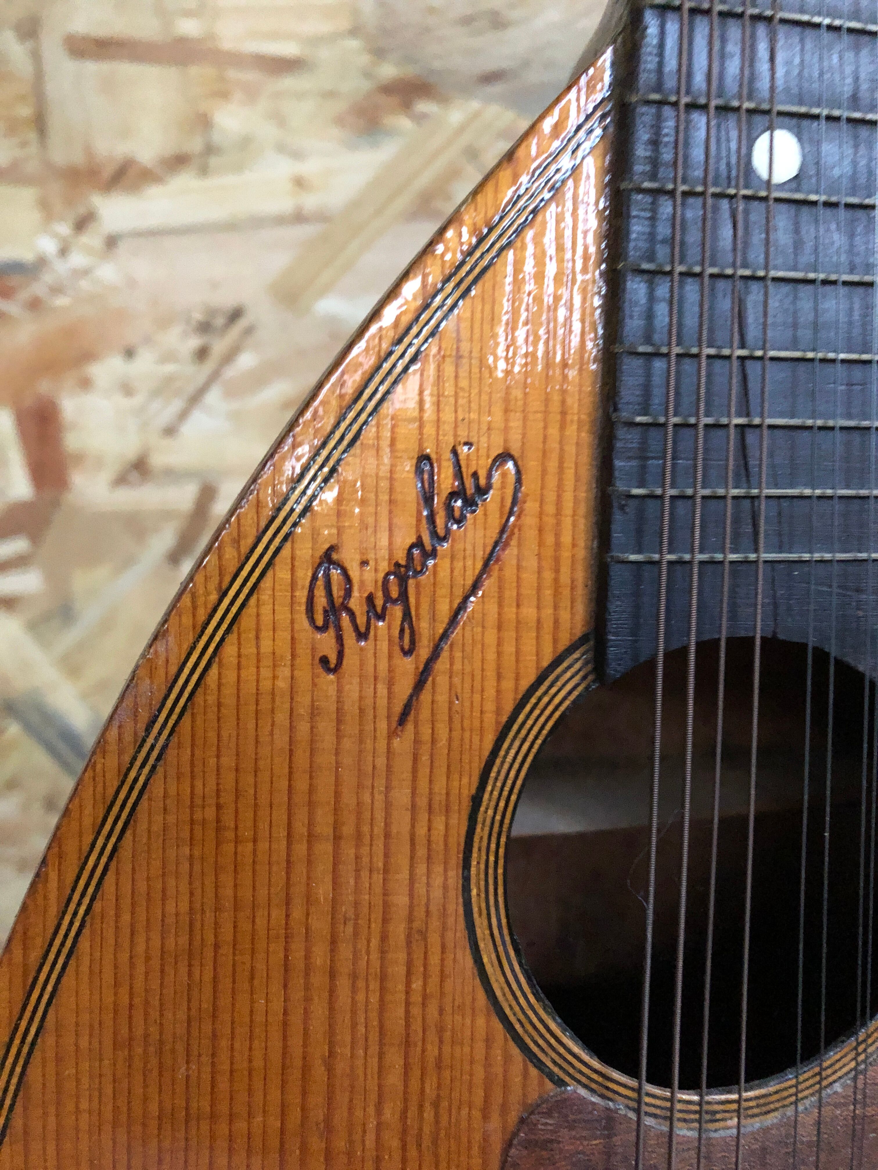 Ancienne mandoline rigaldi bois