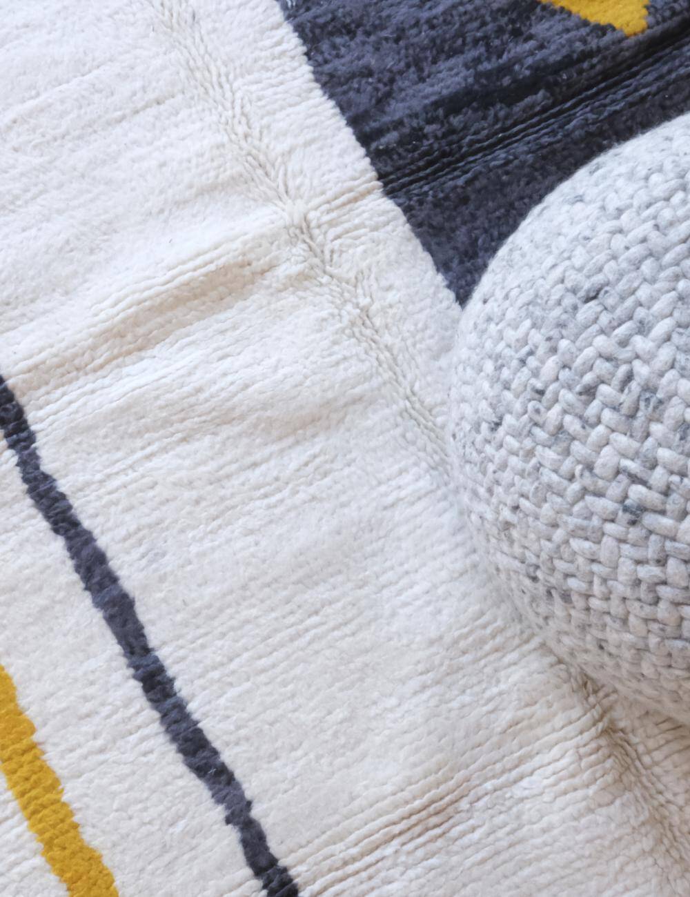 Contemporary Berber Rug - 237 x 214 cm