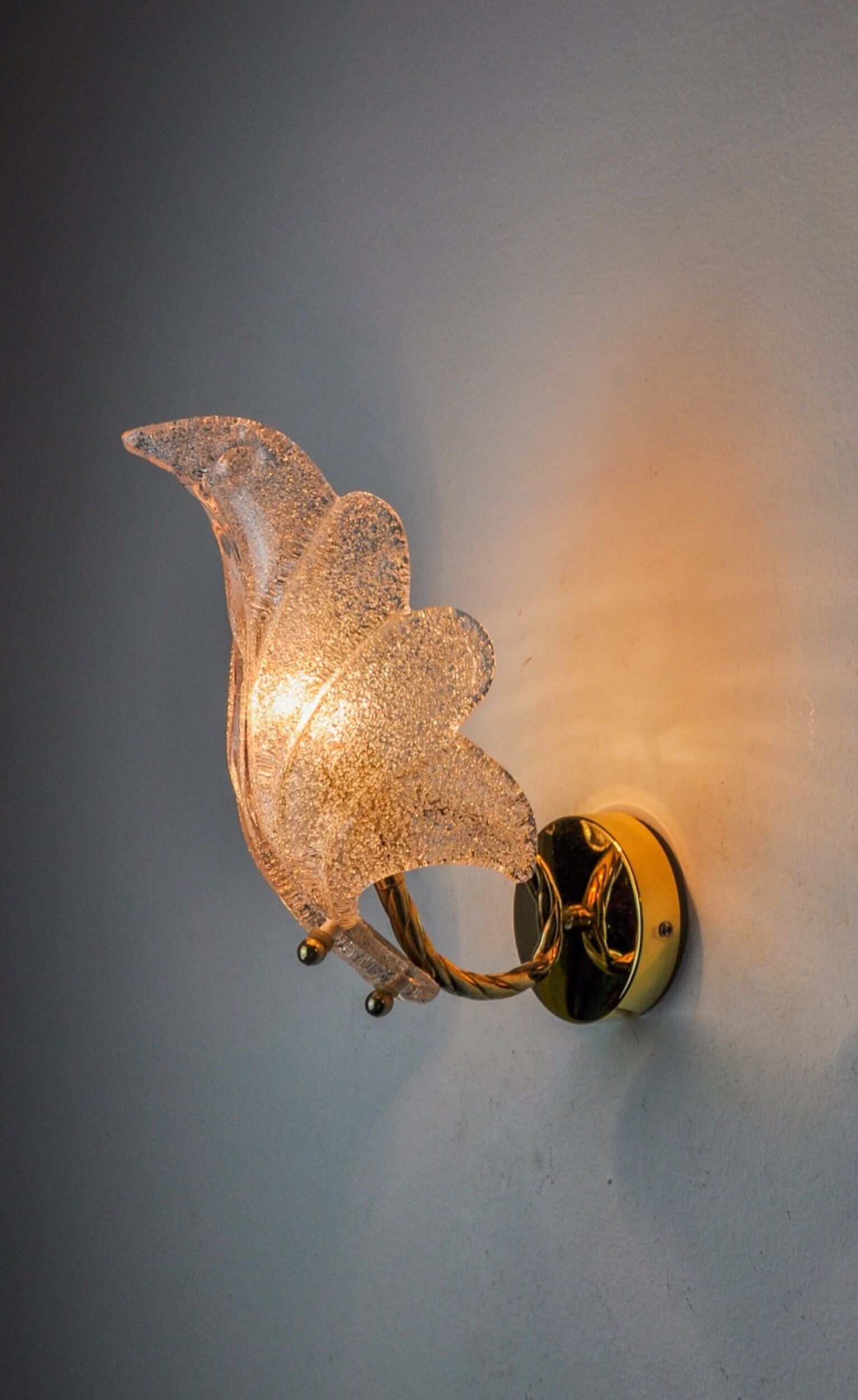 Frosted leaf wall lamp, murano glass, italy, 1970