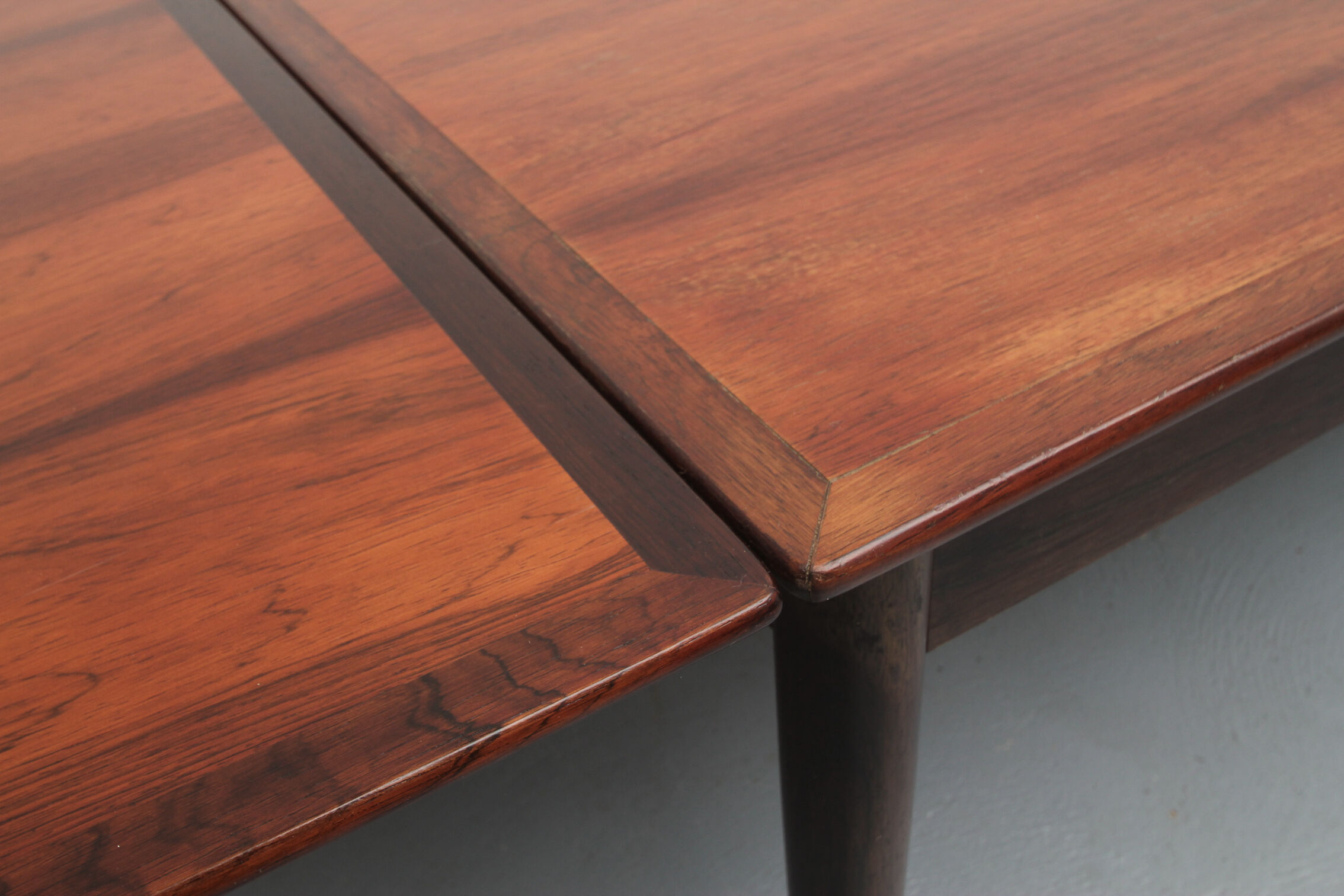 1960s extendible dining table XL in rosewood