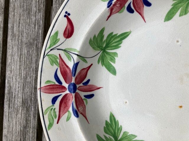 Collection plate in ancient earthenware