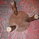 Petit tabouret à 3 pieds en chêne