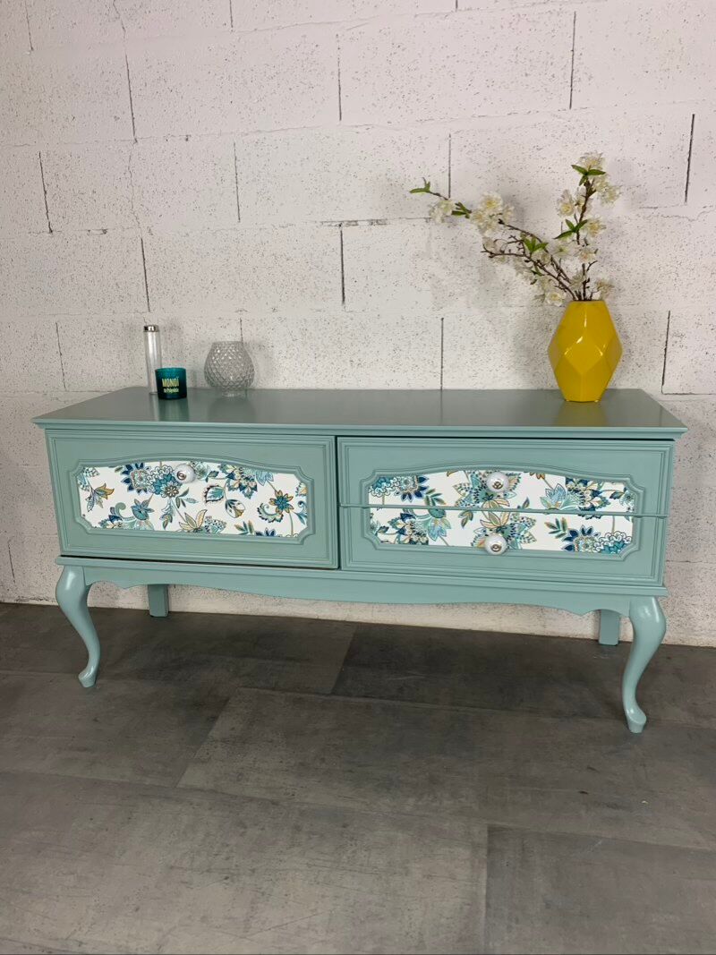 TV stand