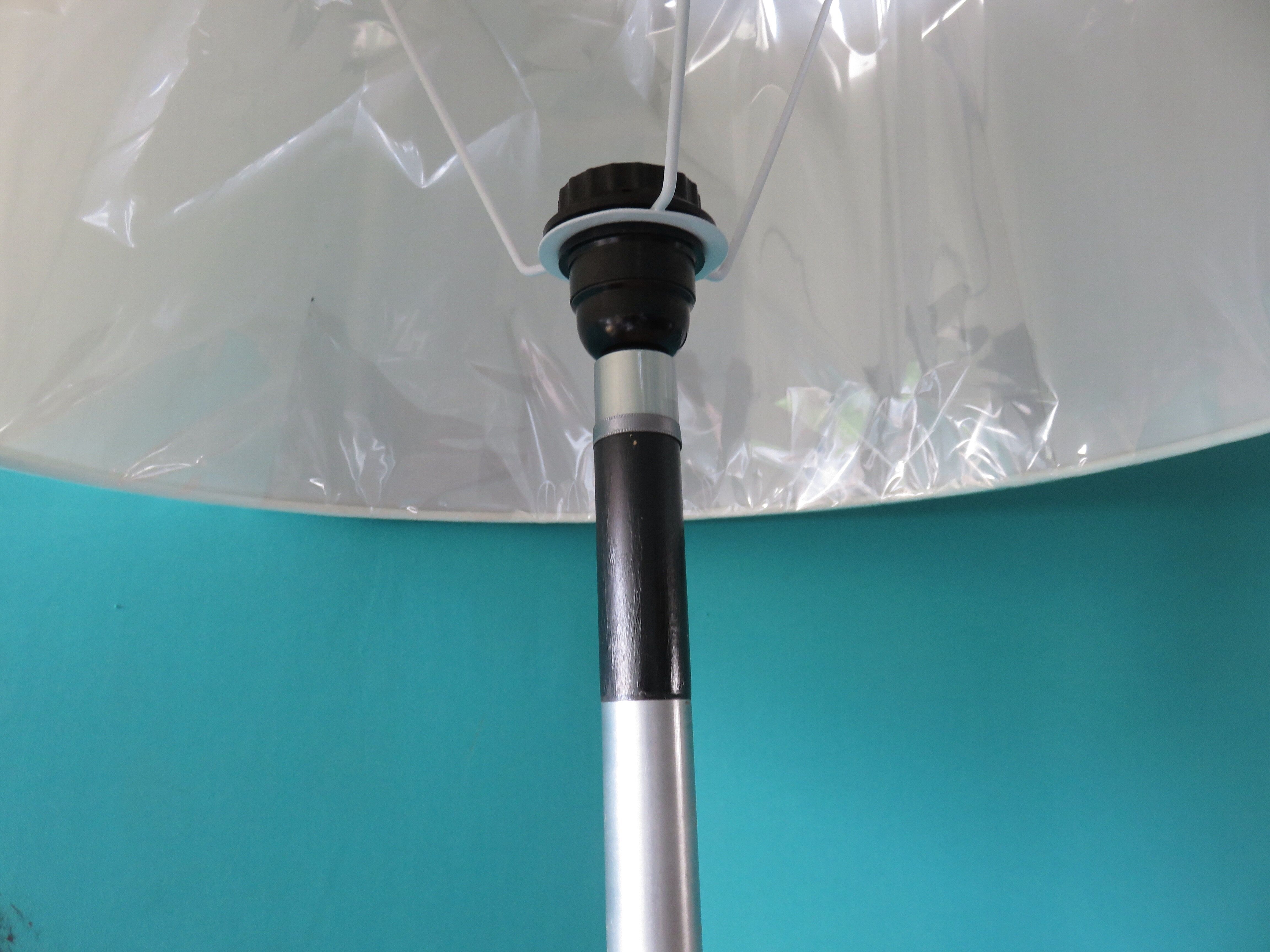 Tripod lamppost, Danish design 1970