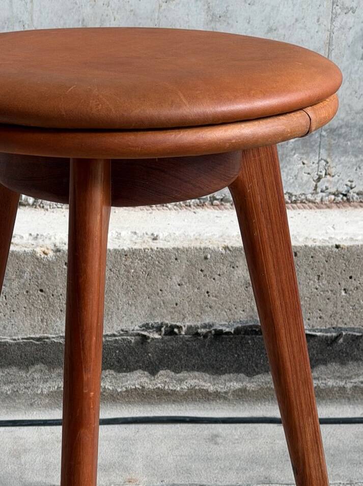 Rare tabouret Erik Buck SJ.08 Domus Dancia Danemark